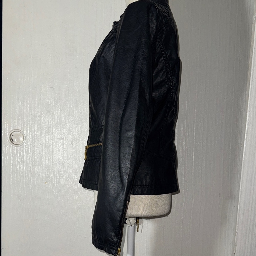 Therapy Black Faux Leather Jacket with Gold Accents Petite XL - Picture 7 of 10